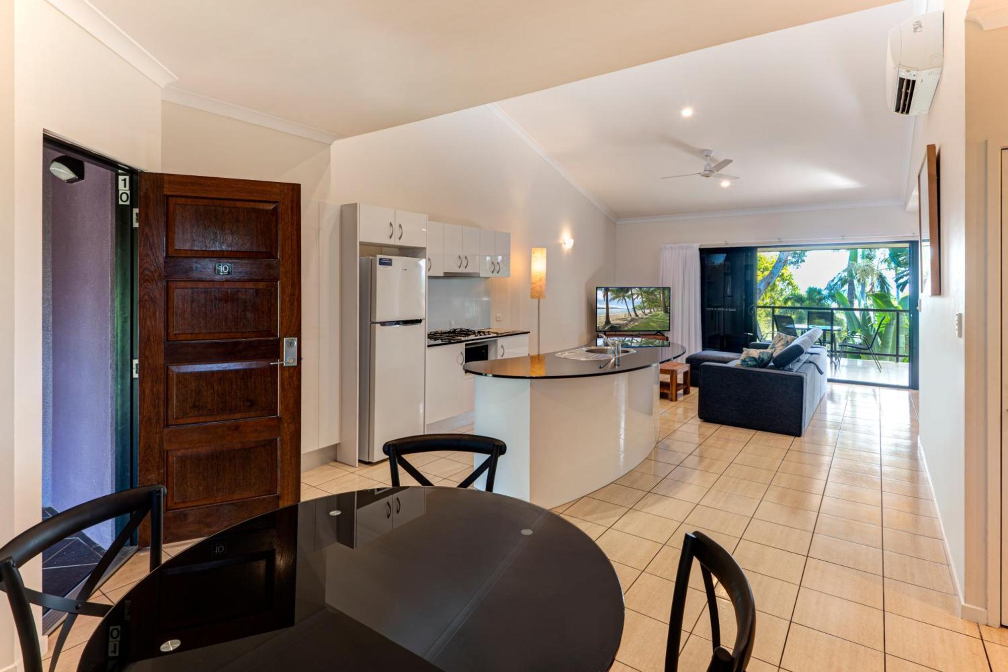 Anchorage Aparthotel Hamilton Island Buitenkant foto