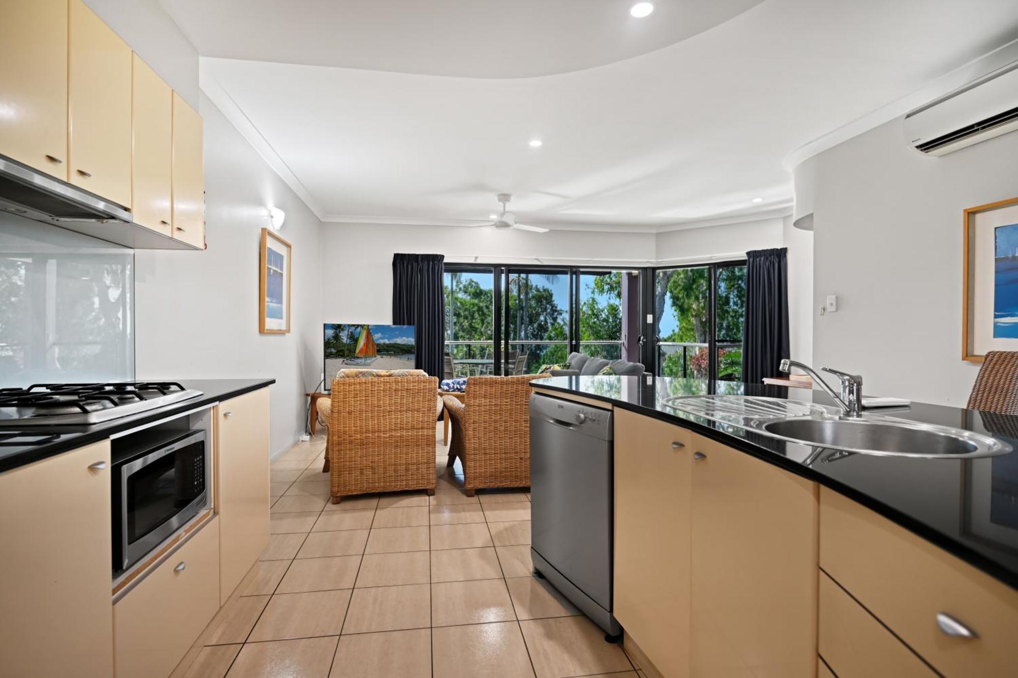 Anchorage Aparthotel Hamilton Island Buitenkant foto